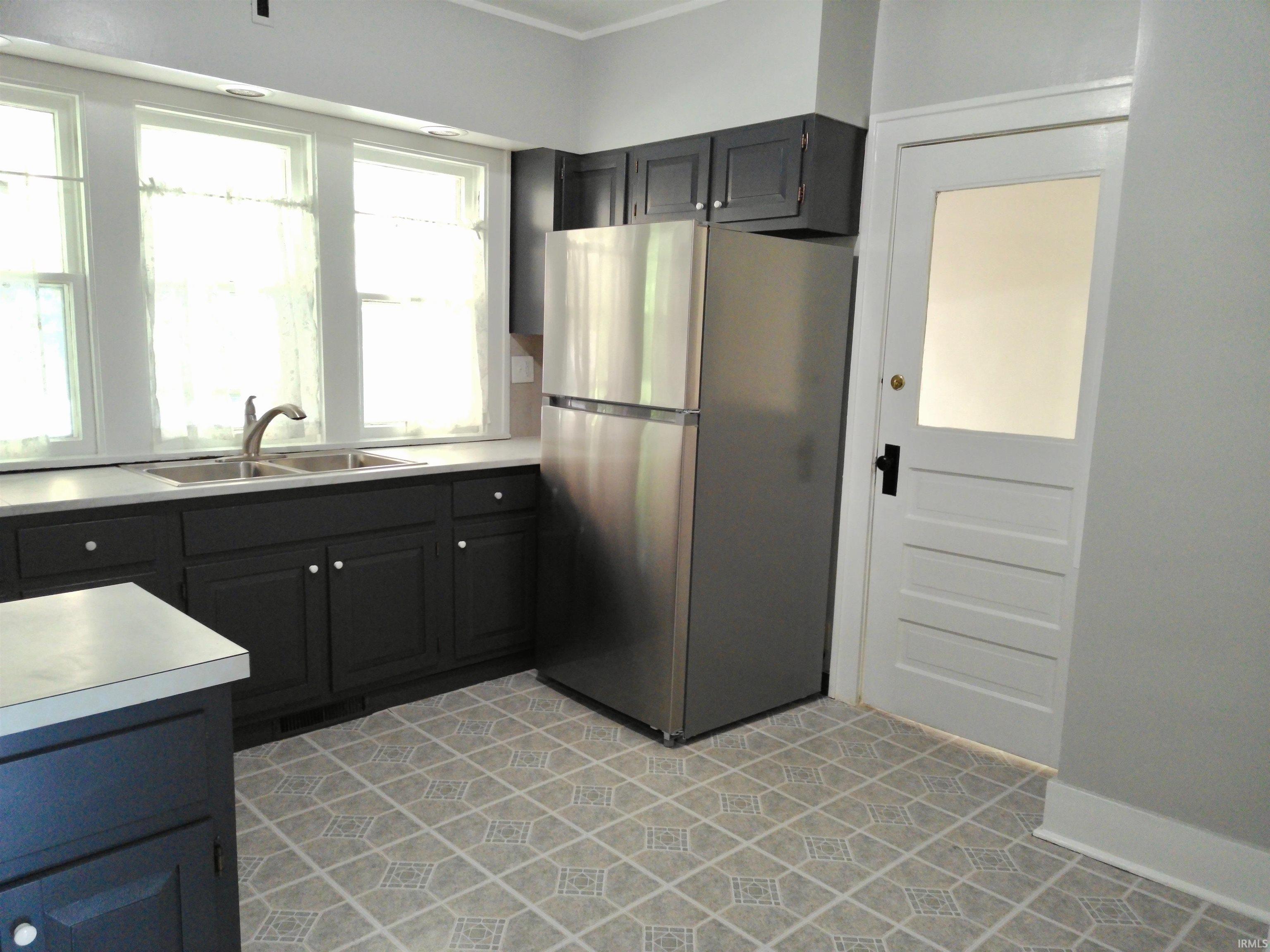 1325 S 32nd Street South Bend IN 46615