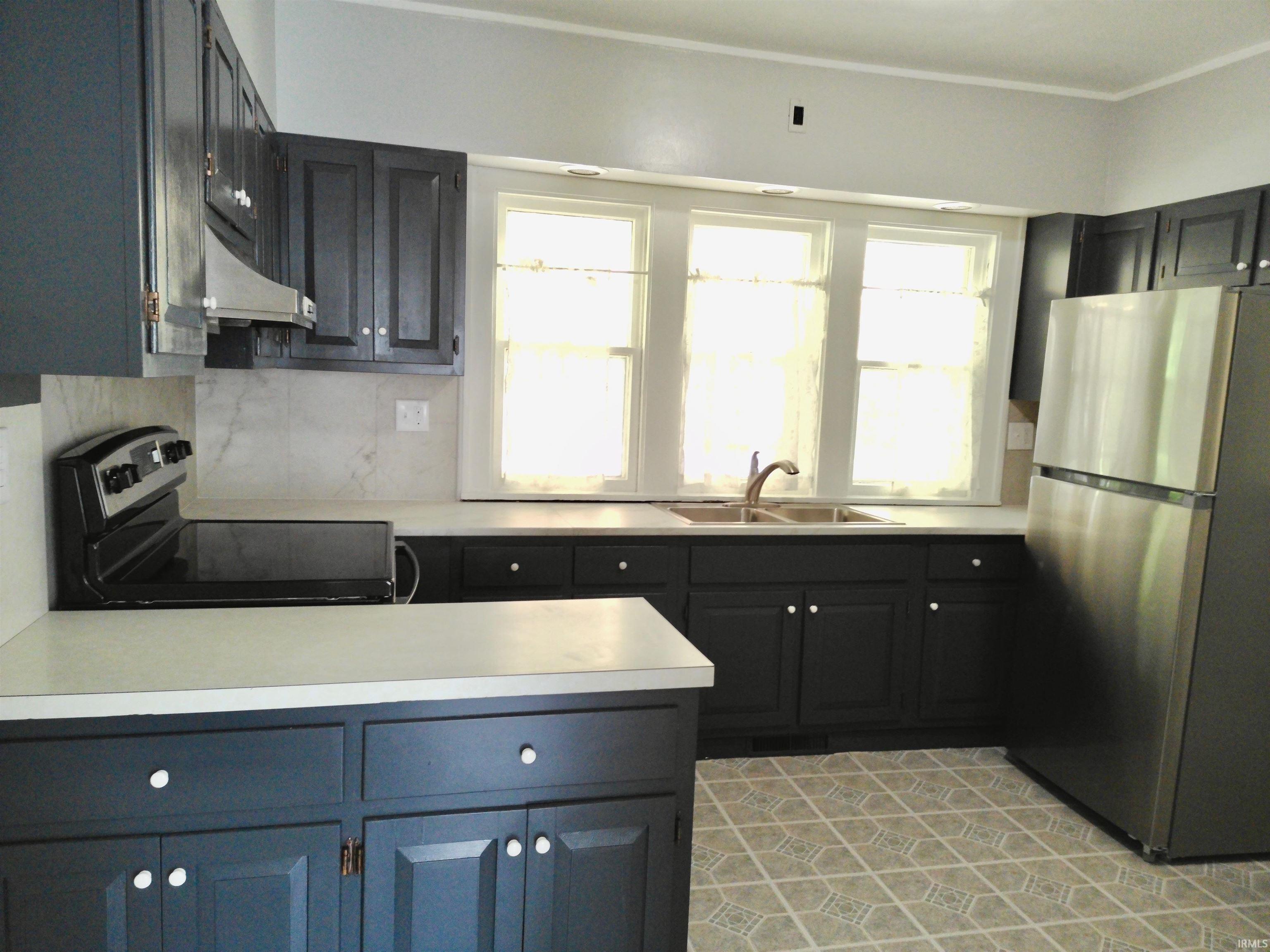 1325 S 32nd Street South Bend IN 46615