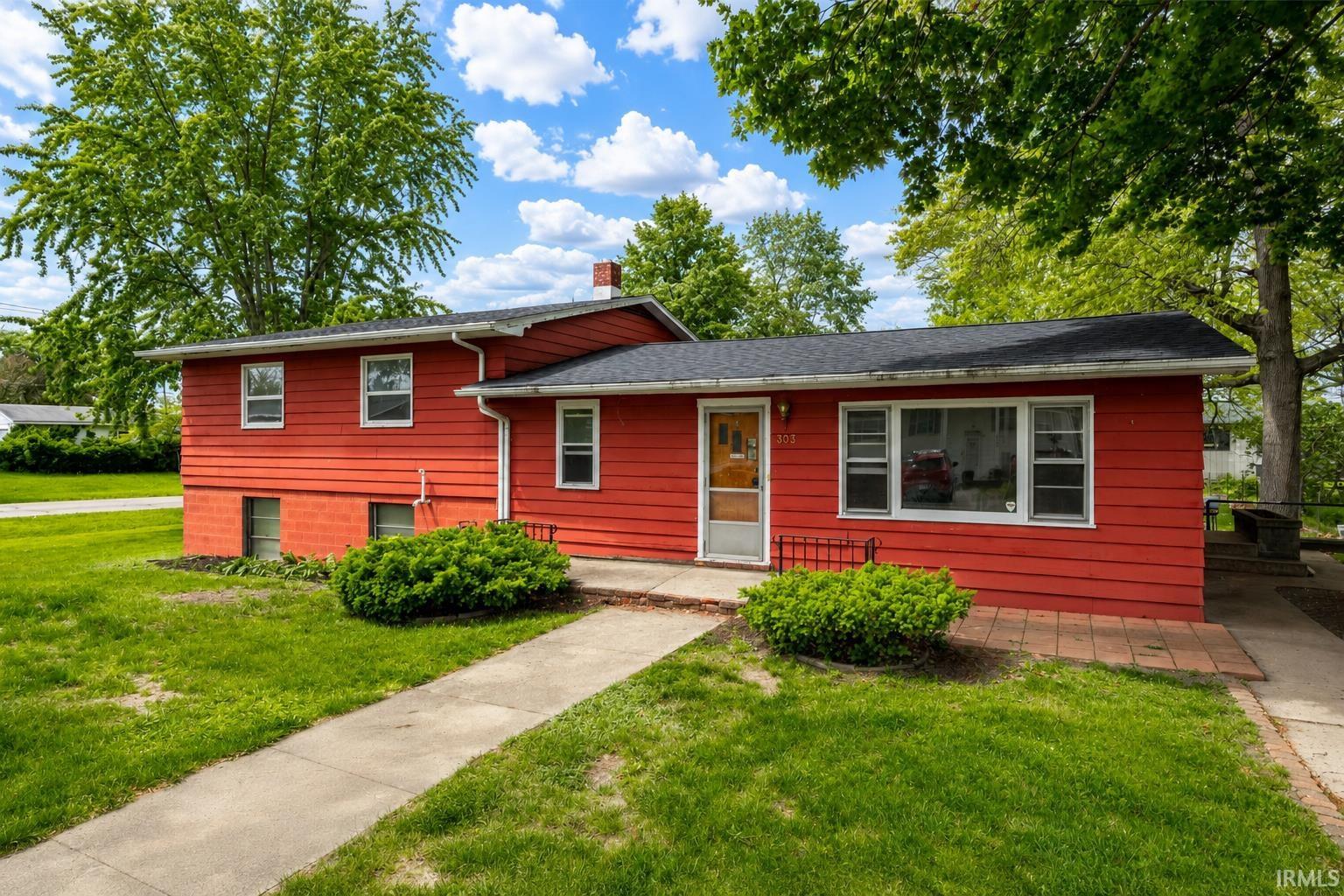 303 N Roosevelt Street Warsaw IN 46580