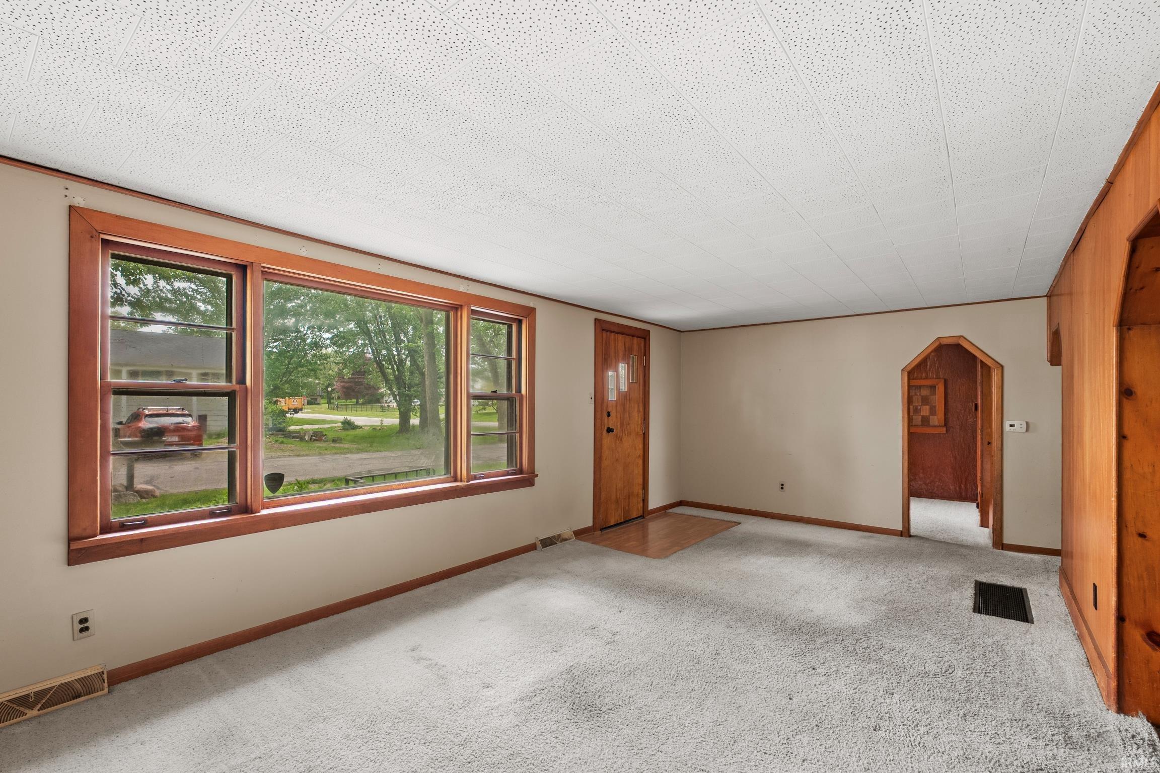 303 N Roosevelt Street Warsaw IN 46580