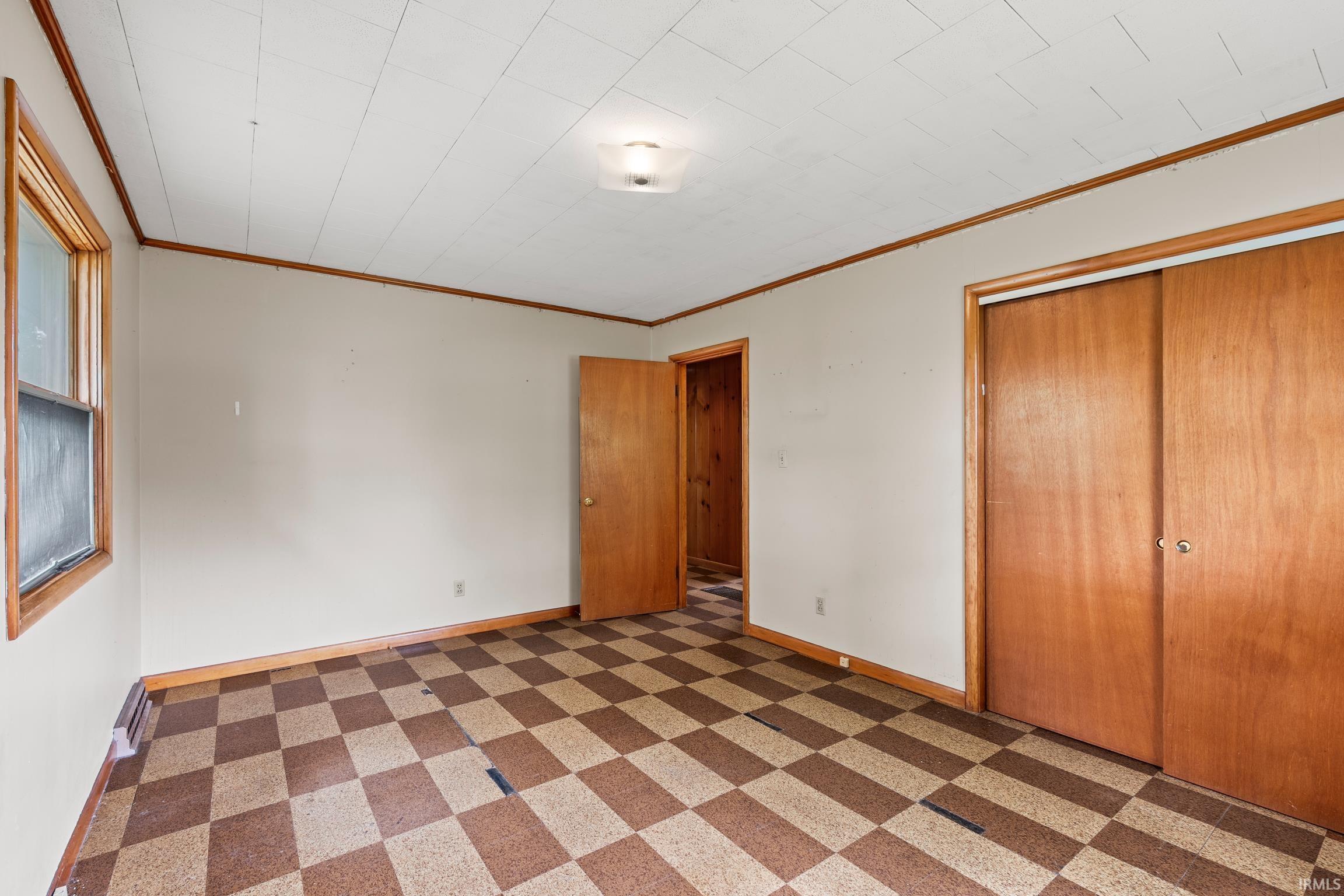 303 N Roosevelt Street Warsaw IN 46580