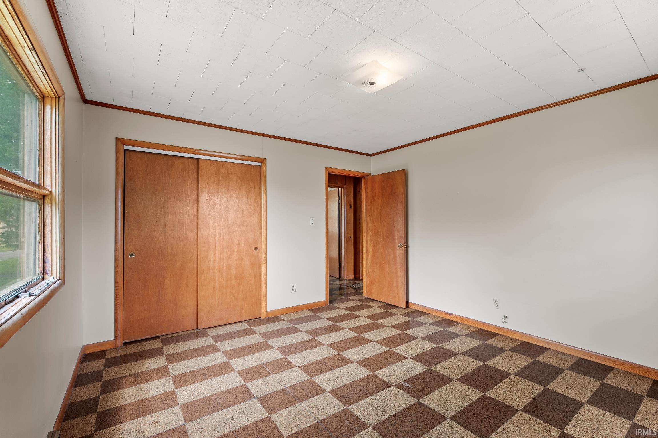 303 N Roosevelt Street Warsaw IN 46580