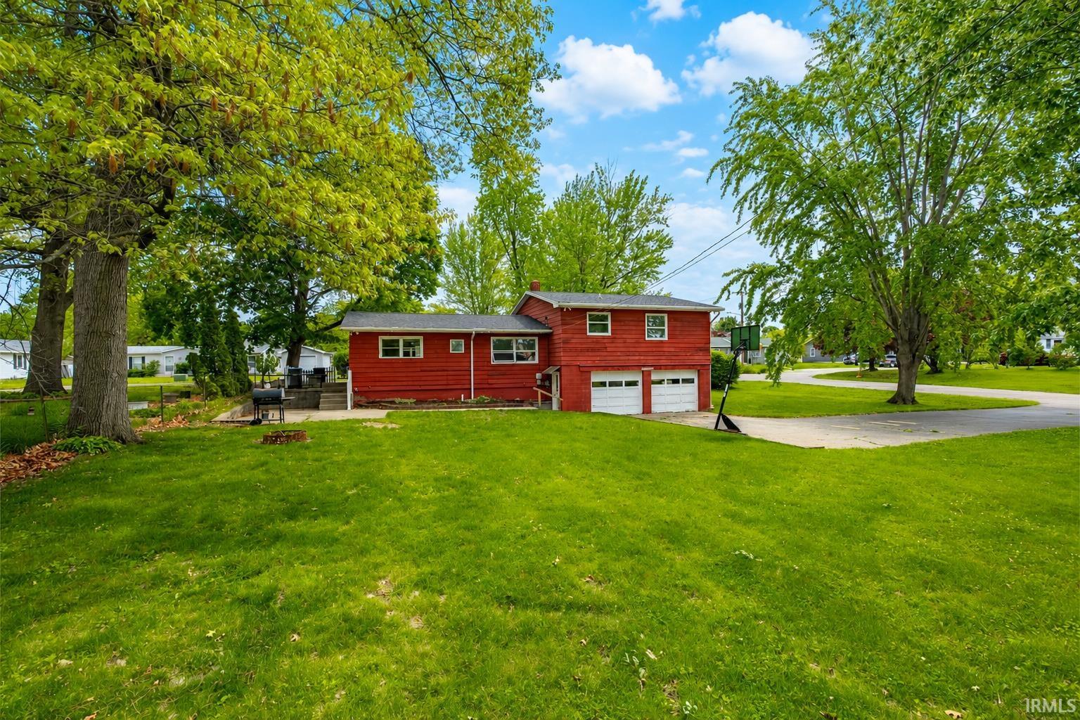 303 N Roosevelt Street Warsaw IN 46580