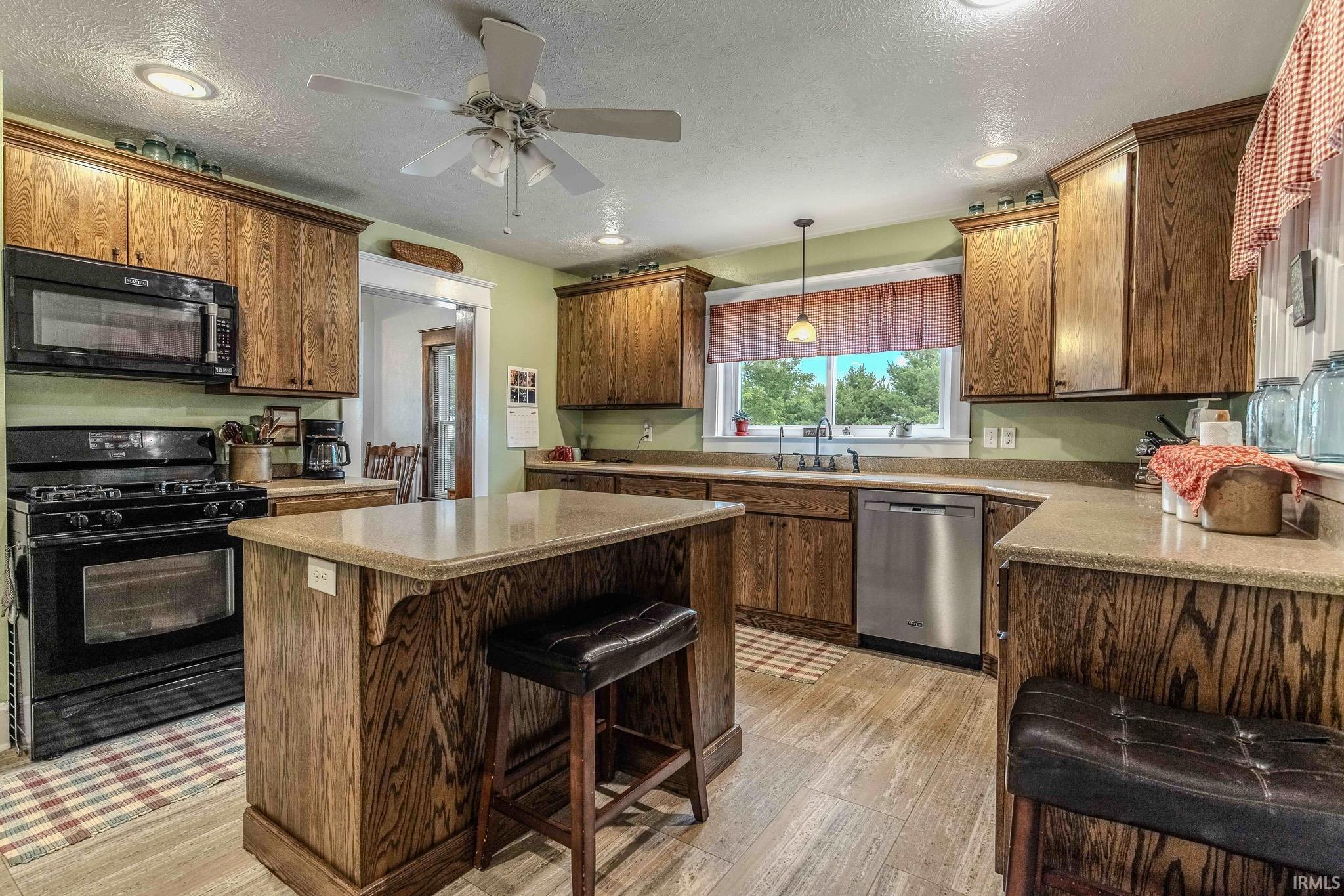 4890 W 200 S. Road Lagrange IN 46761