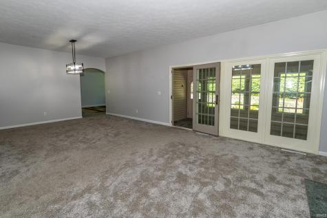 2112 Foxboro Court Mishawaka IN 46545
