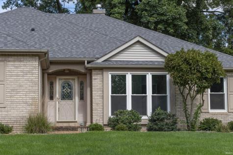2112 Foxboro Court Mishawaka IN 46545