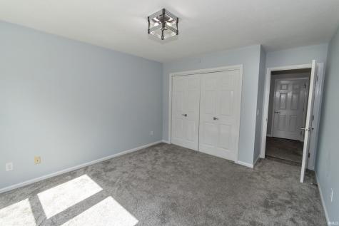 2112 Foxboro Court Mishawaka IN 46545