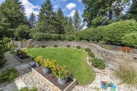 2112 Foxboro Court Mishawaka IN 46545