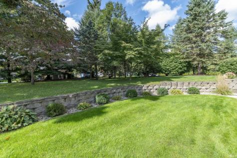 2112 Foxboro Court Mishawaka IN 46545