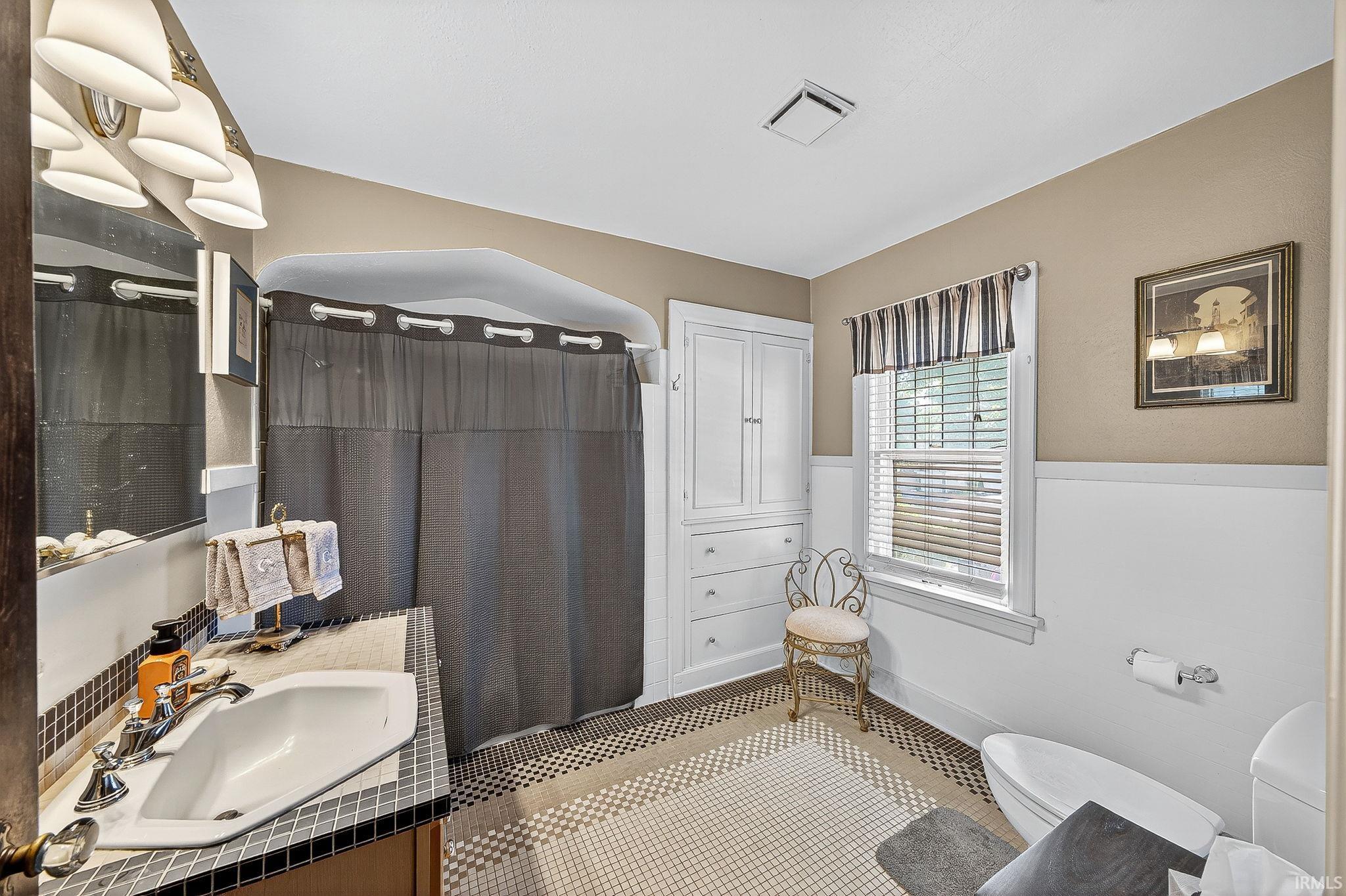 410 E Angela Boulevard South Bend IN 46617