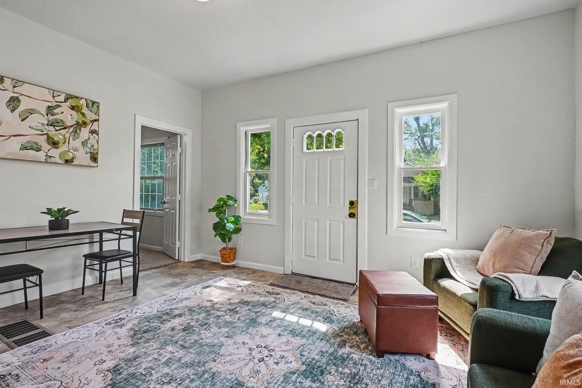726 W Blaine Avenue Elkhart IN 46516