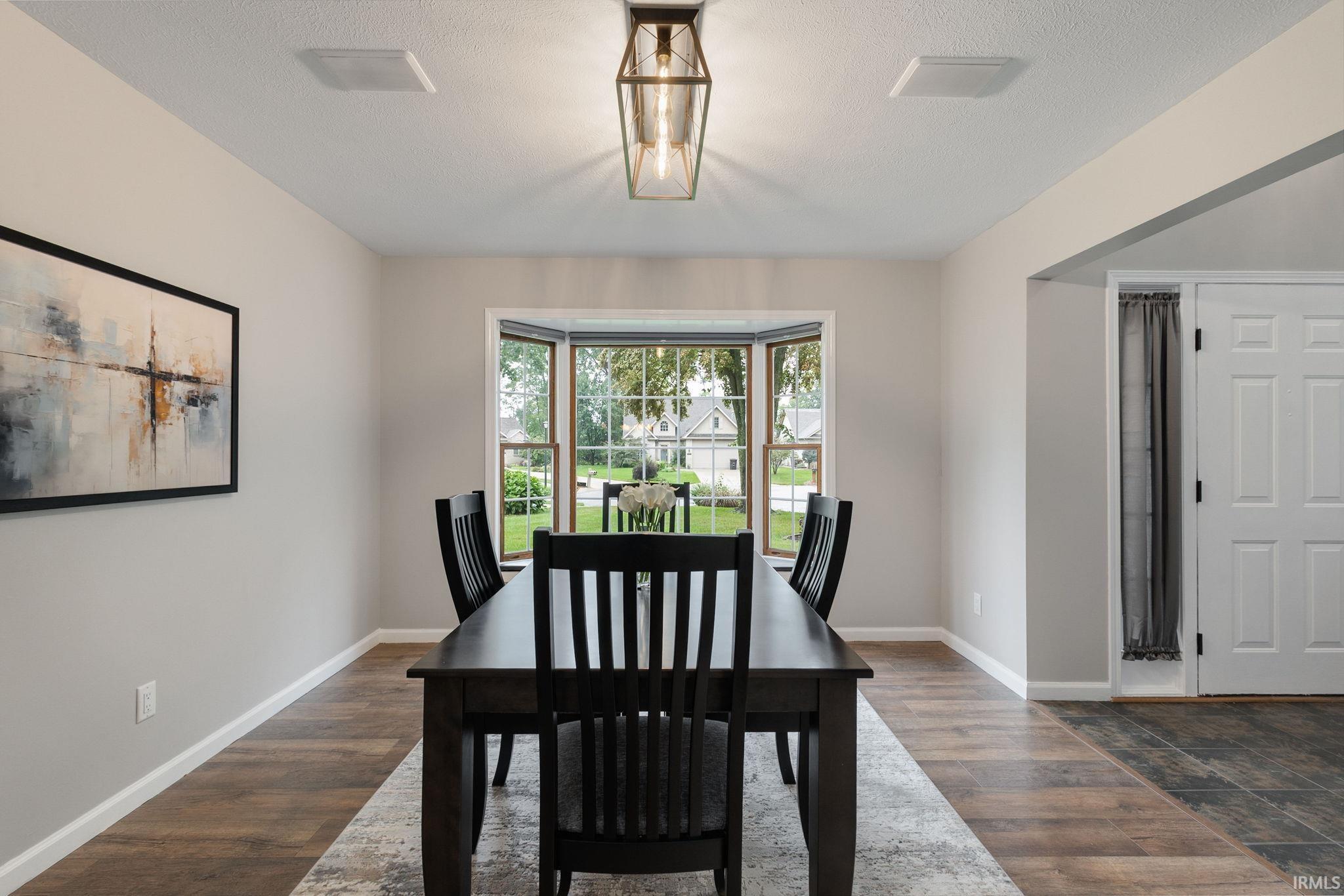 2208 Woodland Court Elkhart IN 46514