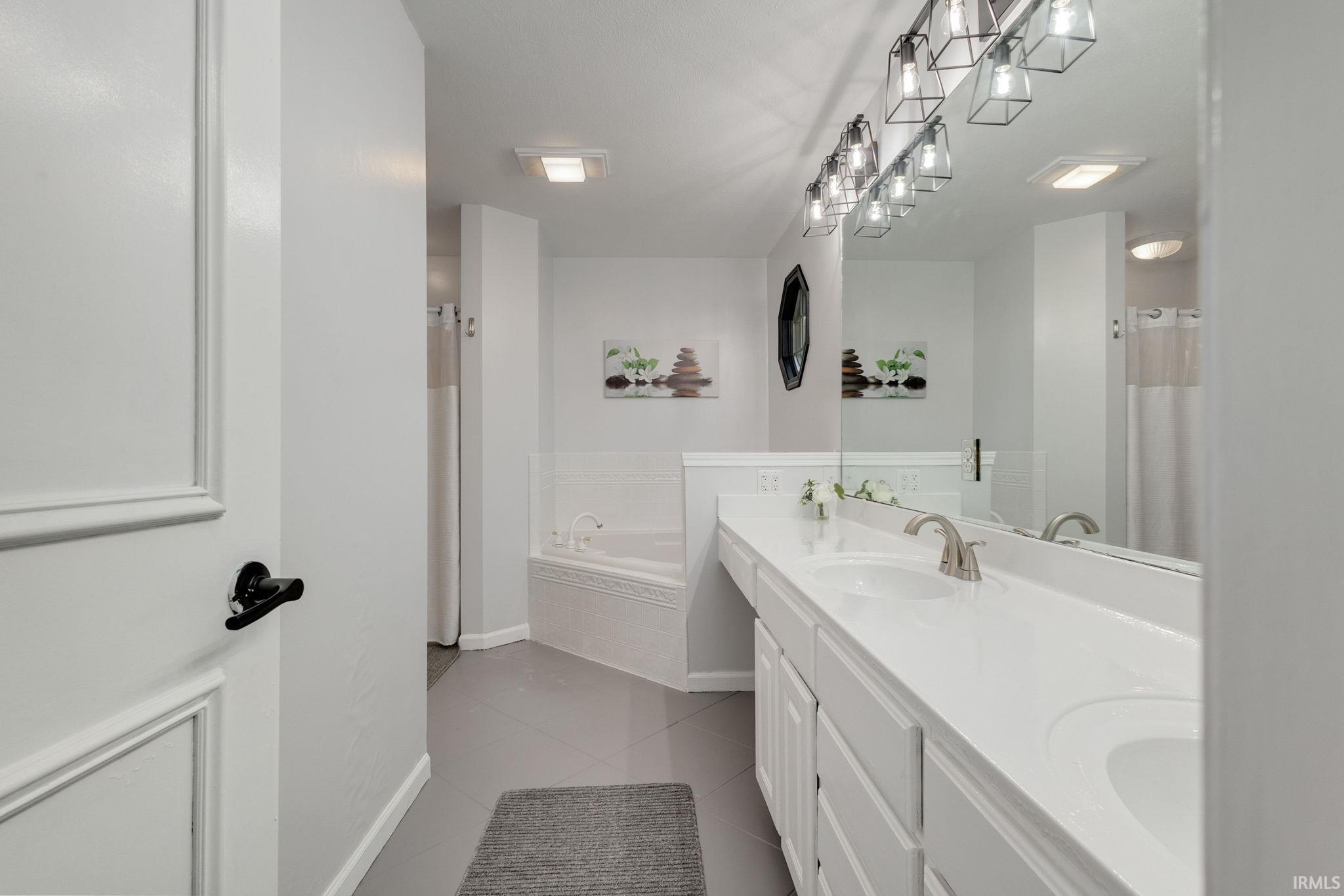 2208 Woodland Court Elkhart IN 46514