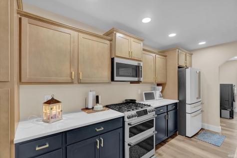 7508 Eichele Drive Evansville IN 47712