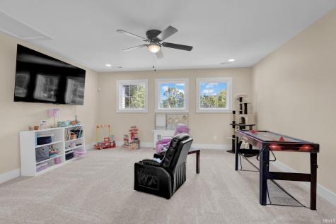 7508 Eichele Drive Evansville IN 47712