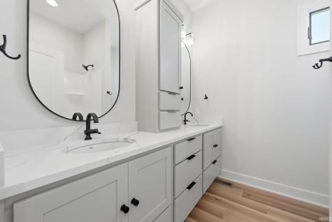 12504 Blue Jay Trail Fort Wayne IN 46814