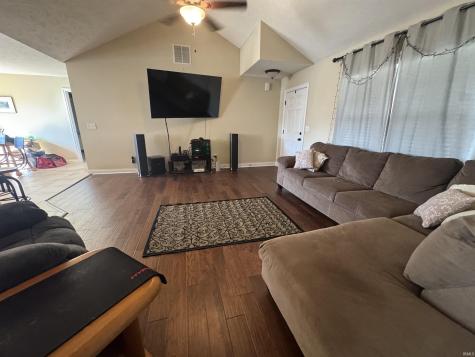 9110 Wynnfield Drive Evansville IN 47725