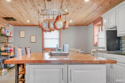 7318 N Red Hill Road Ellettsville IN 47429