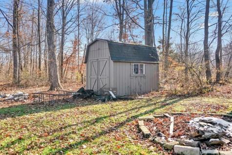 7318 N Red Hill Road Ellettsville IN 47429