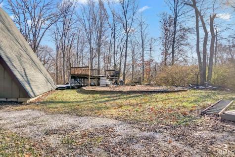7318 N Red Hill Road Ellettsville IN 47429