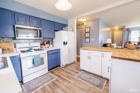 804 W Oak Street Ellettsville IN 47429