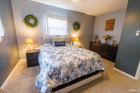 804 W Oak Street Ellettsville IN 47429