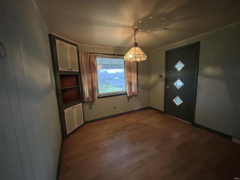 405 SW 3rd Street Loogootee IN 47553