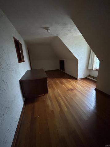 405 SW 3rd Street Loogootee IN 47553