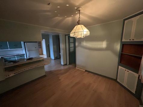 405 SW 3rd Street Loogootee IN 47553