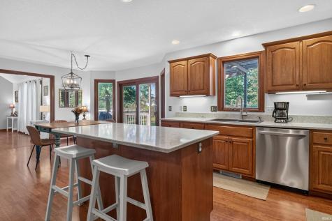 2212 Blue Harbor Drive Fort Wayne IN 46804