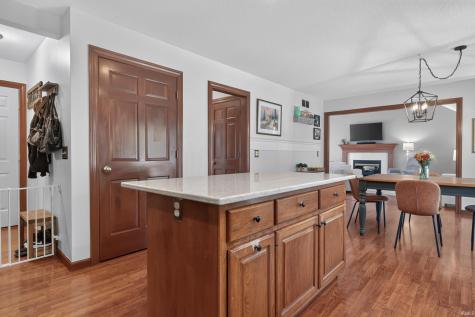 2212 Blue Harbor Drive Fort Wayne IN 46804