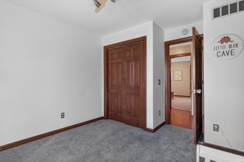 2212 Blue Harbor Drive Fort Wayne IN 46804