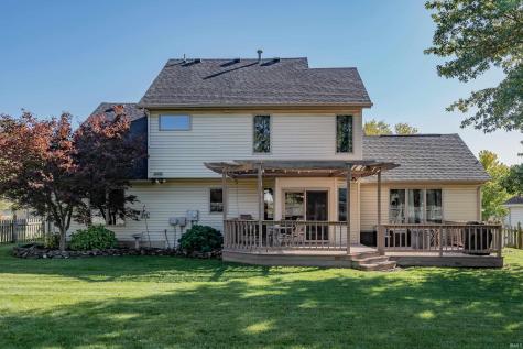 2212 Blue Harbor Drive Fort Wayne IN 46804