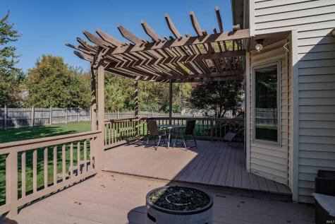 2212 Blue Harbor Drive Fort Wayne IN 46804