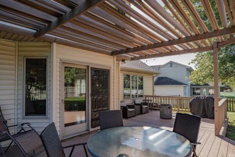 2212 Blue Harbor Drive Fort Wayne IN 46804
