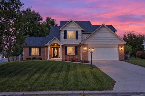 2212 Blue Harbor Drive Fort Wayne IN 46804