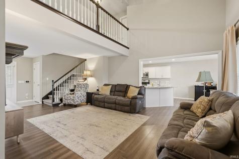 2113 Meadowsweet Parkway Fort Wayne IN 46808