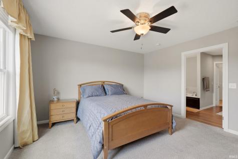 2113 Meadowsweet Parkway Fort Wayne IN 46808