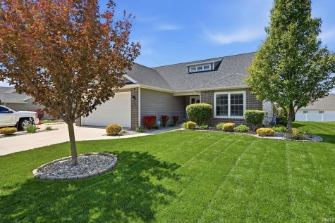 2113 Meadowsweet Parkway Fort Wayne IN 46808