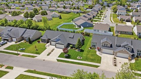 2113 Meadowsweet Parkway Fort Wayne IN 46808