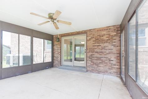 10810 N State Road 67 Albany IN 47320