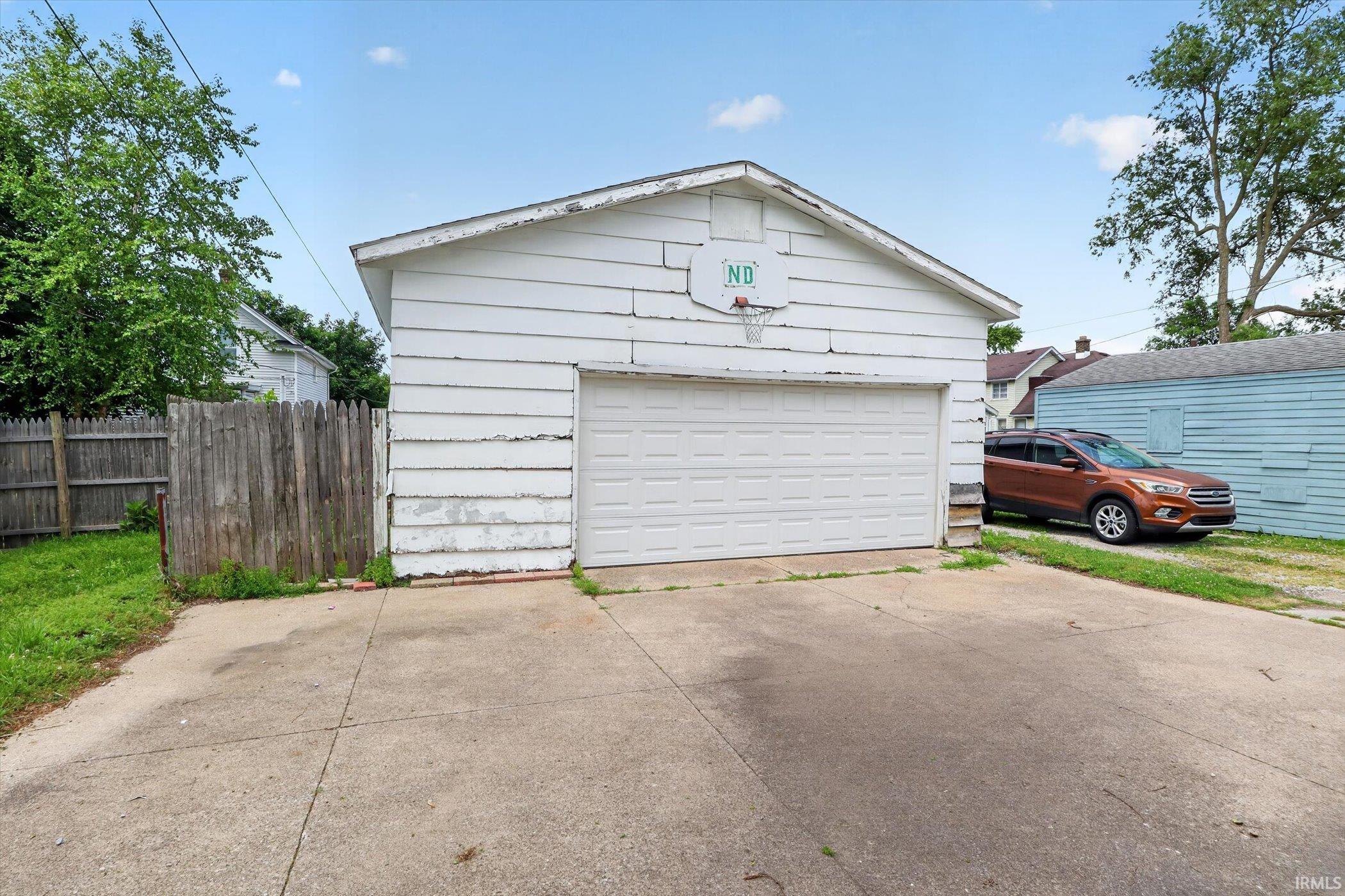 425 W Broadway Street Mishawaka IN 46545