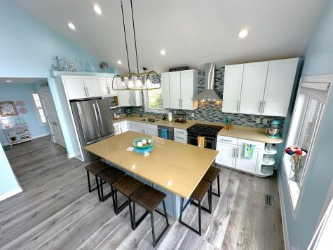 3743 N West Shafer Drive Monticello IN 47960