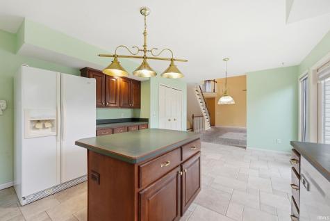 9710 Red Twig Place Fort Wayne IN 46804