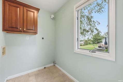9710 Red Twig Place Fort Wayne IN 46804