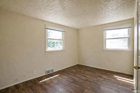 2505 Northview Drive South Bend IN 46628