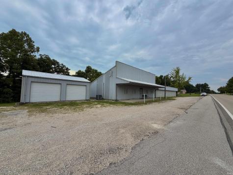 4026 Us 50 W Highway Mitchell IN 47446
