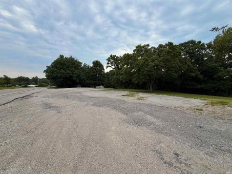 4026 Us 50 W Highway Mitchell IN 47446