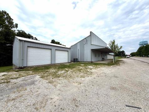4026 Us 50 W Highway Mitchell IN 47446