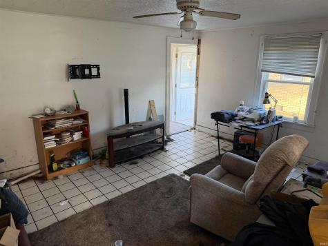 2213 N Hollywood Avenue Muncie IN 47304